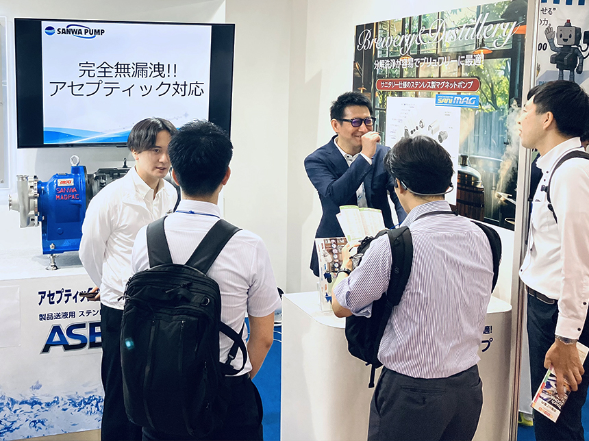 展示会の様子